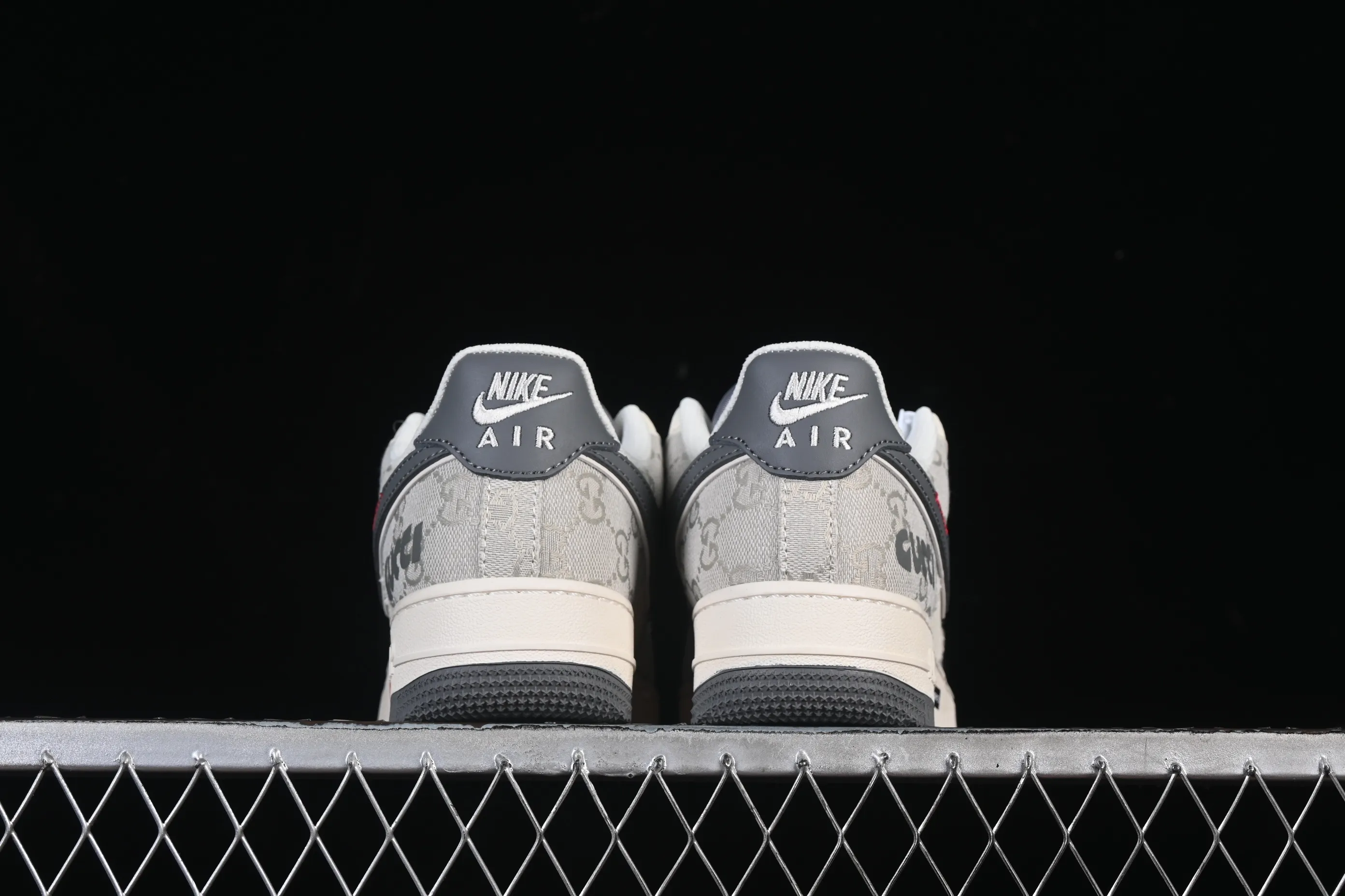All categories Nk Air Force 1 Air Force series Nk Air Force 1 Low Air Force low top Nike Air Force 1'07 Low Dior joint pattern beige gray red Air Force 1 low top casual sneakers MZ9588-808